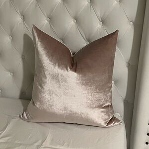 Faux silk velvet pillow cover